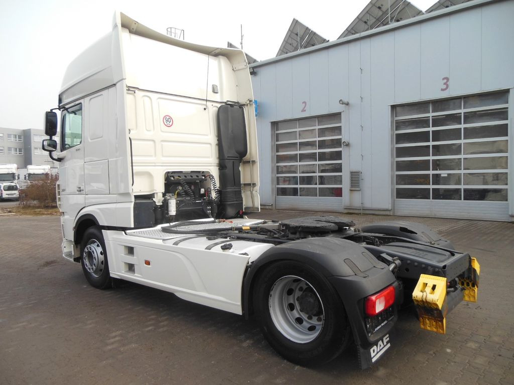 DAF XF 106.530 SSC, HYDRAULIK, STAND KLIMA, TOP - Sattelzugmaschine: das Bild 4 DAF XF 106.530 SSC, HYDRAULIK, STAND KLIMA, TOP - Sattelzugmaschine: das Bild 4