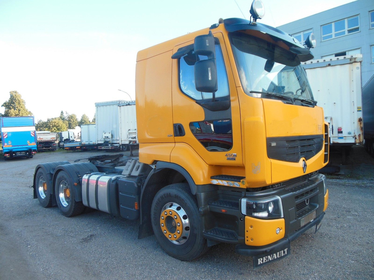 Renault PREMIUM R450.26 DXi,6X4,RETARDER,HYDRAULIK,TOP!! - Sattelzugmaschine: das Bild 2 Renault PREMIUM R450.26 DXi,6X4,RETARDER,HYDRAULIK,TOP!! - Sattelzugmaschine: das Bild 2