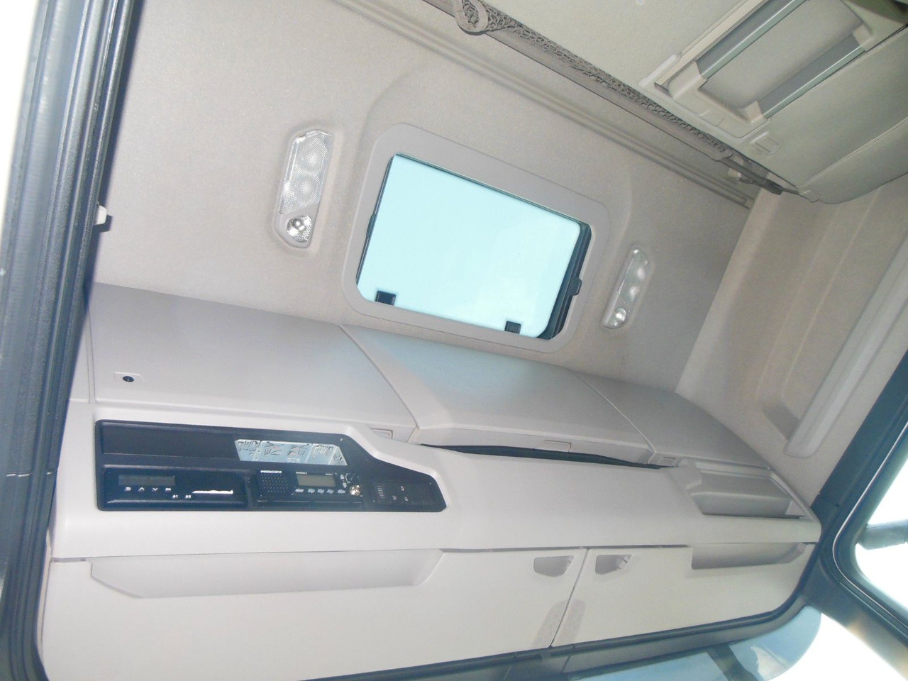 Sattelzugmaschine Scania R 410, STANDART, RETARDER, STANDKLIMA, TOP!!!: das Bild 12