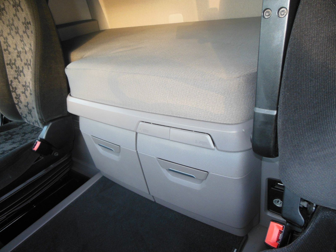 Sattelzugmaschine Scania R 410, STANDART, RETARDER, STANDKLIMA, TOP!!!: das Bild 14