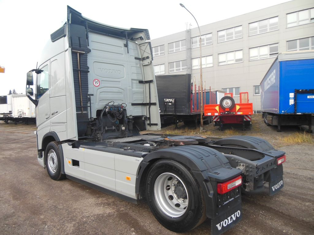 Volvo FH 13/460 TURBO COMPOUND,I-SAVE,I-PARK COOL,TOP Volvo FH 13/460 TURBO COMPOUND,I-SAVE,I-PARK COOL,TOP - Sattelzugmaschine: das Bild 4 Volvo FH 13/460 TURBO COMPOUND,I-SAVE,I-PARK COOL,TOP Volvo FH 13/460 TURBO COMPOUND,I-SAVE,I-PARK COOL,TOP - Sattelzugmaschine: das Bild 4