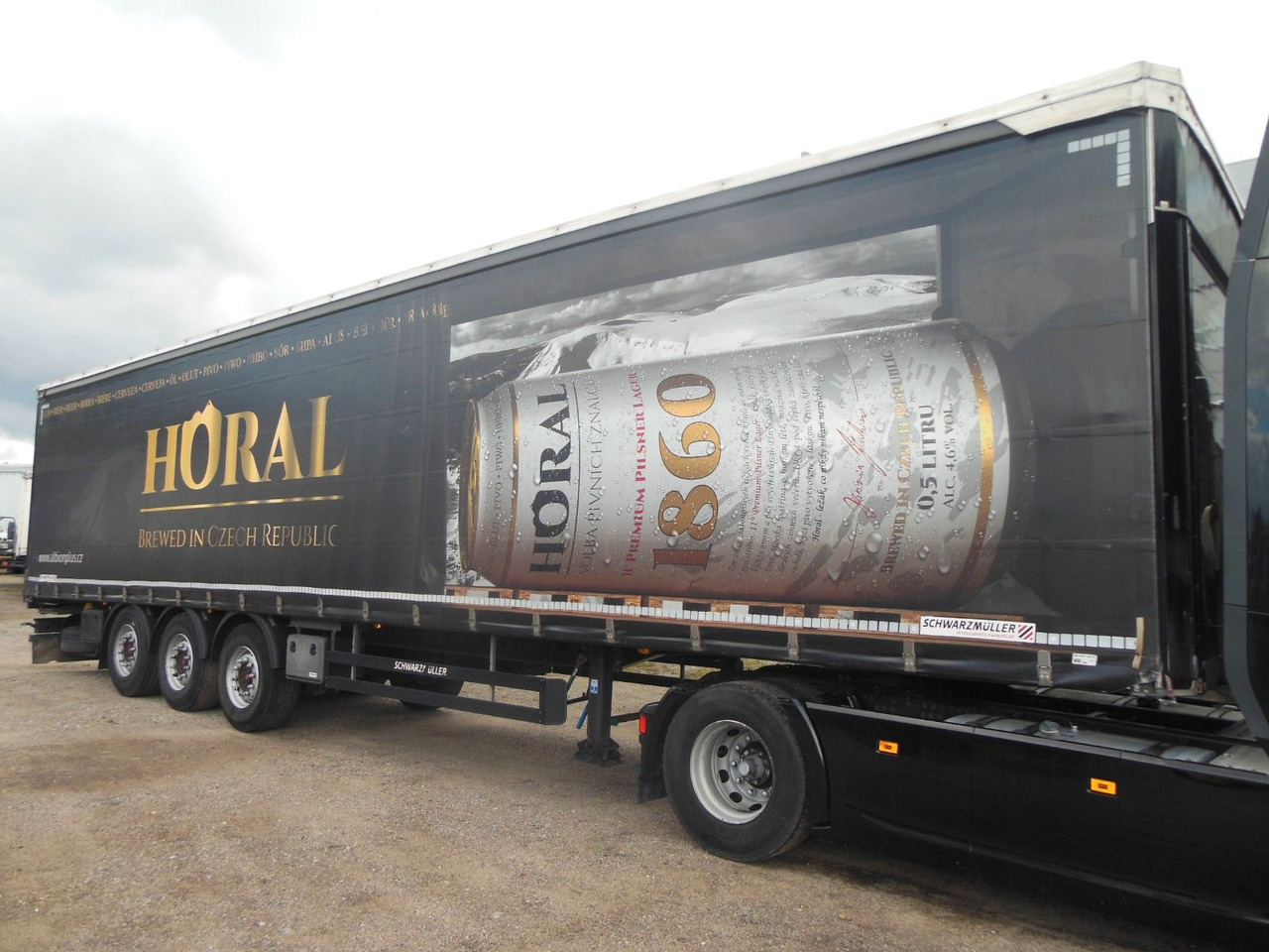 Schwarzmüller SPA 3/E, 2 x LIFTACHSE, ULTRALIGHT - Planenauflieger: das Bild 2 Schwarzmüller SPA 3/E, 2 x LIFTACHSE, ULTRALIGHT - Planenauflieger: das Bild 2