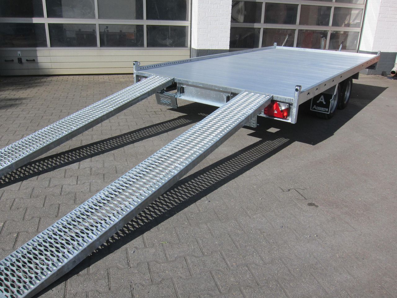 Anssems MSX 3500 Multitransporter 405x200cm Aluboden 3500kg ONLINE AKTION - Pritschenanhänger/ Plattformanhänger: das Bild 4 Anssems MSX 3500 Multitransporter 405x200cm Aluboden 3500kg ONLINE AKTION - Pritschenanhänger/ Plattformanhänger: das Bild 4