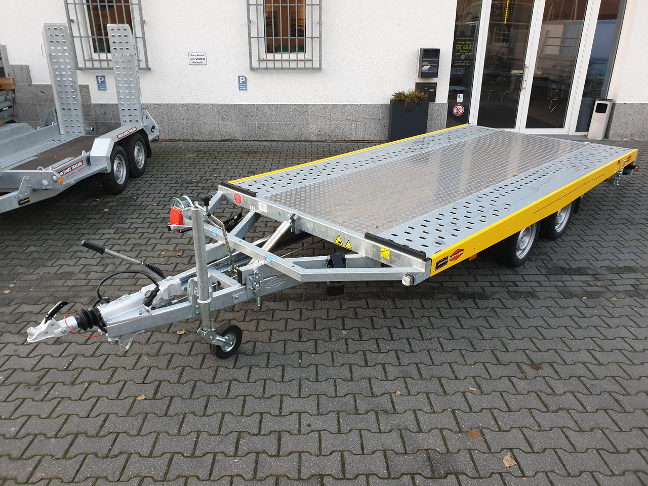 Autotransporter Anhänger Böckmann AH 4320/35 430x208cm easyload ankipbar Aluboden 3500kg: das Bild 6