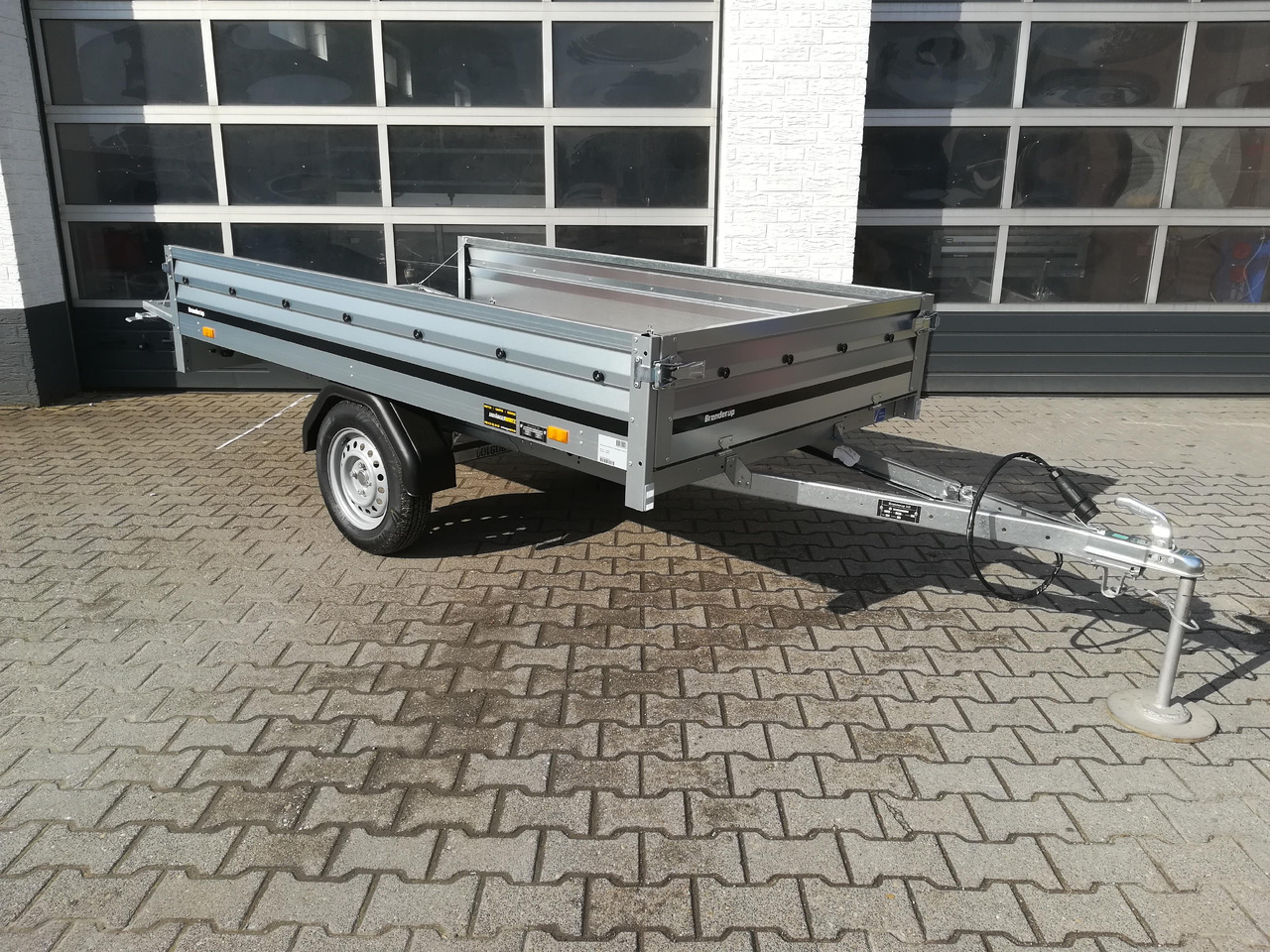 Brenderup 3251 SUB 750 250x142x35cm (S) 750kg - PKW Anhänger: das Bild 4 Brenderup 3251 SUB 750 250x142x35cm (S) 750kg - PKW Anhänger: das Bild 4