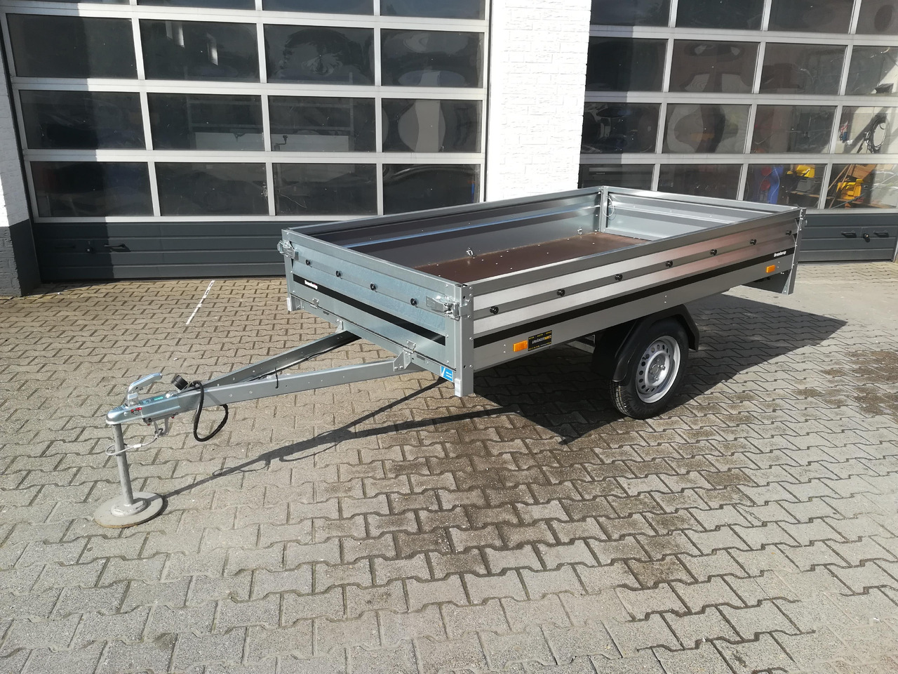 Brenderup 3251 SUB 750 250x142x35cm (S) 750kg - PKW Anhänger: das Bild 1 Brenderup 3251 SUB 750 250x142x35cm (S) 750kg - PKW Anhänger: das Bild 1
