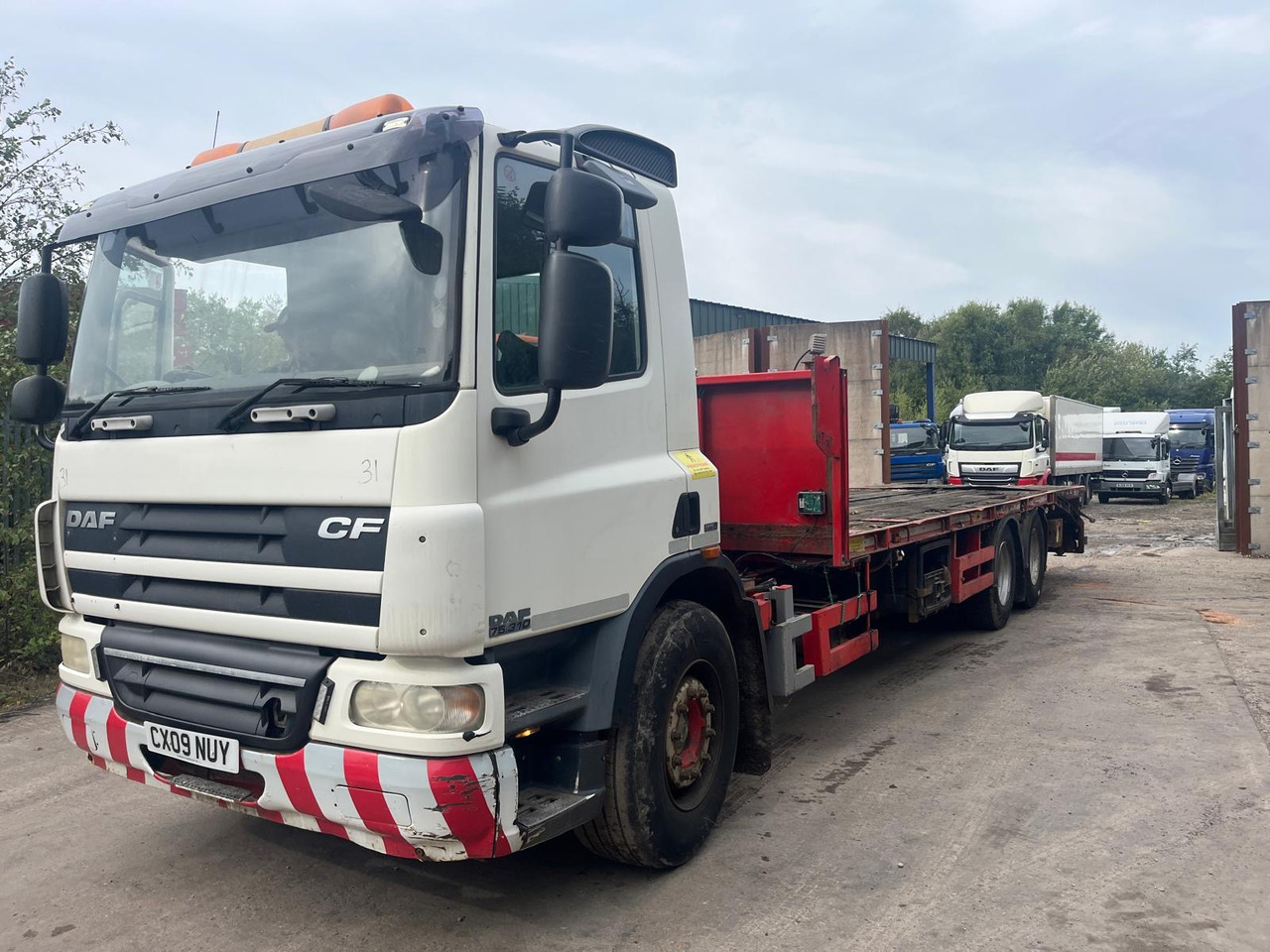 DAF 75 CF 310 - Pritsche LKW: das Bild 1 DAF 75 CF 310 - Pritsche LKW: das Bild 1