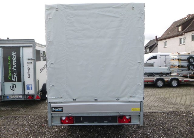 Hapert Azure H-2 Hochlader 3050 x 1600 x 300 mm, mit Plane 180 cm grau ZG 2,0 to. - PKW Anhänger: das Bild 4 Hapert Azure H-2 Hochlader 3050 x 1600 x 300 mm, mit Plane 180 cm grau ZG 2,0 to. - PKW Anhänger: das Bild 4