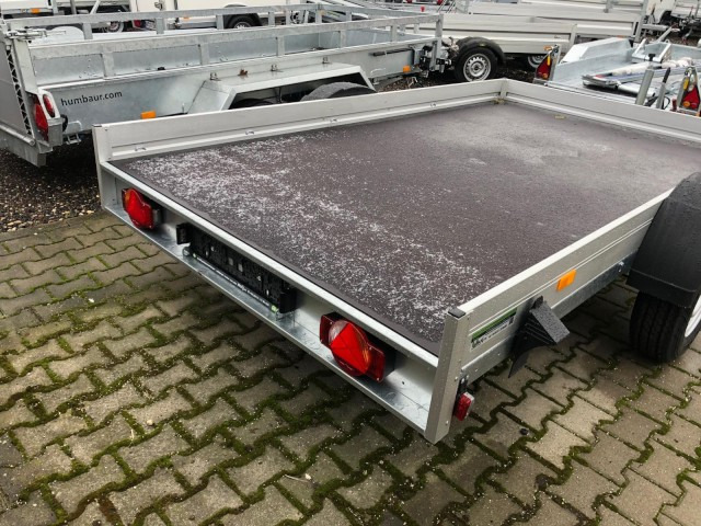Humbaur Kleinfahrzeugtransporter KFT 153117, 1,5 t. 3115 x 1765 x 150 mm - Motorradanhänger: das Bild 4 Humbaur Kleinfahrzeugtransporter KFT 153117, 1,5 t. 3115 x 1765 x 150 mm - Motorradanhänger: das Bild 4