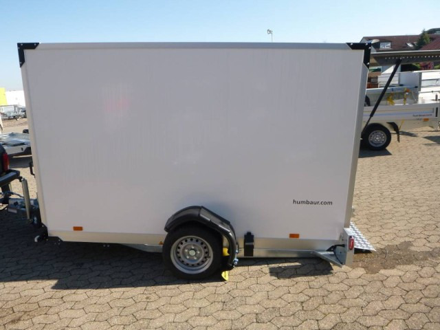 Humbaur Koffer Absenkanhänger mit E-Pumpe HKT 183117-18P, 100 km/h 1,8 t. 3100 x 1765 x 1800 mm - Koffer Anhänger: das Bild 1 Humbaur Koffer Absenkanhänger mit E-Pumpe HKT 183117-18P, 100 km/h 1,8 t. 3100 x 1765 x 1800 mm - Koffer Anhänger: das Bild 1