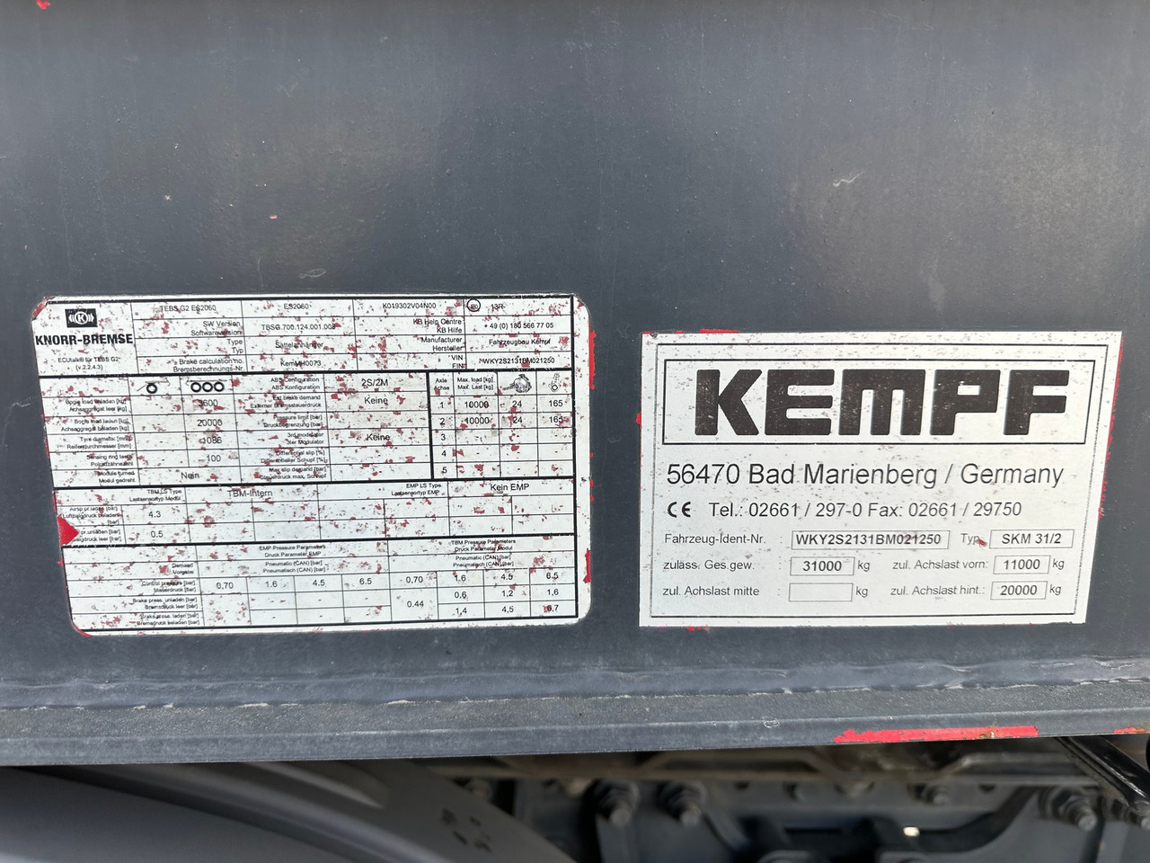 KEMPF SKM 32/1 AB MFK - Kipper Auflieger: das Bild 3 KEMPF SKM 32/1 AB MFK - Kipper Auflieger: das Bild 3