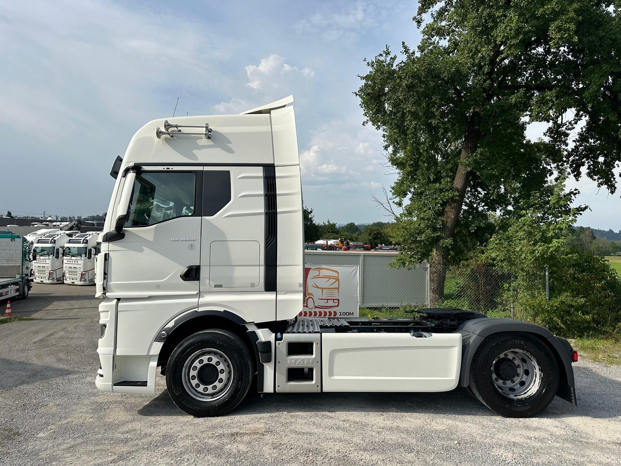 MAN TGX 18.510 4x2 Hydraulik LED 2Tank - Sattelzugmaschine: das Bild 2 MAN TGX 18.510 4x2 Hydraulik LED 2Tank - Sattelzugmaschine: das Bild 2