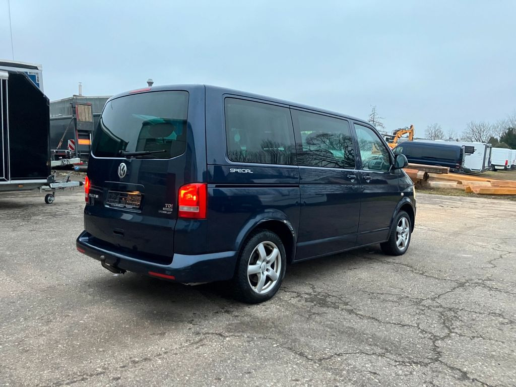 Volkswagen T5 Multivan Special 4Motion - Kleinbus, Personentransporter: das Bild 5 Volkswagen T5 Multivan Special 4Motion - Kleinbus, Personentransporter: das Bild 5