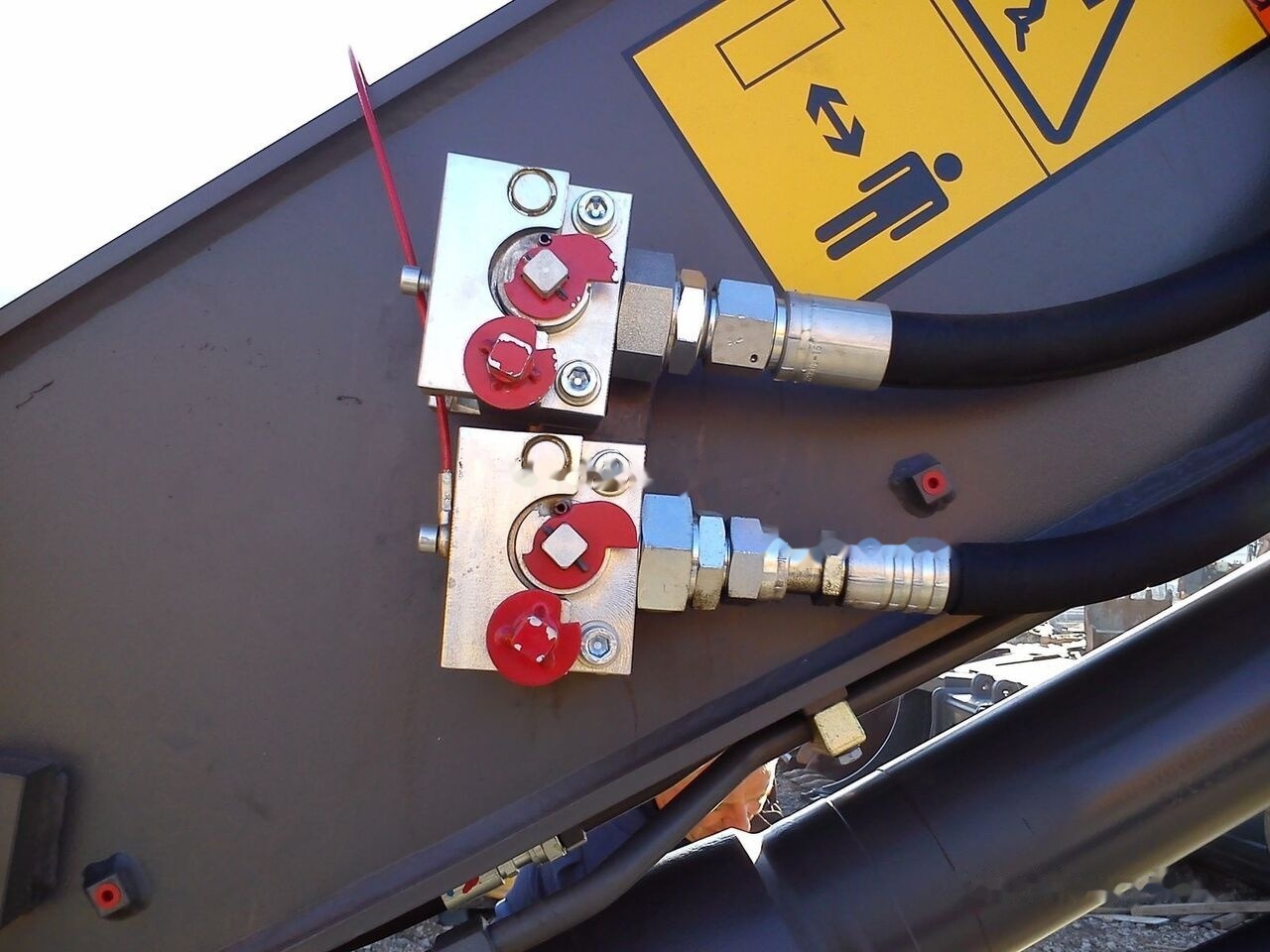 Balavto B-Quick hydraulic hoses for mini - Schnellwechsler für Minibagger: das Bild 1 Balavto B-Quick hydraulic hoses for mini - Schnellwechsler für Minibagger: das Bild 1