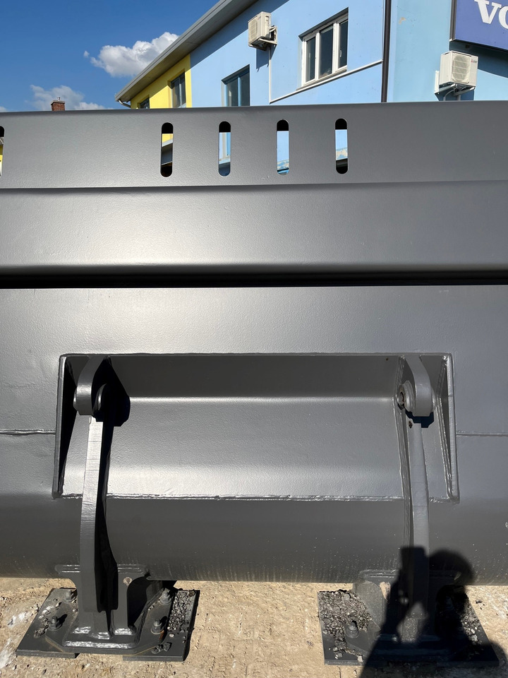Balavto Loader bucket 3000 mm - Ladeschaufel: das Bild 5 Balavto Loader bucket 3000 mm - Ladeschaufel: das Bild 5