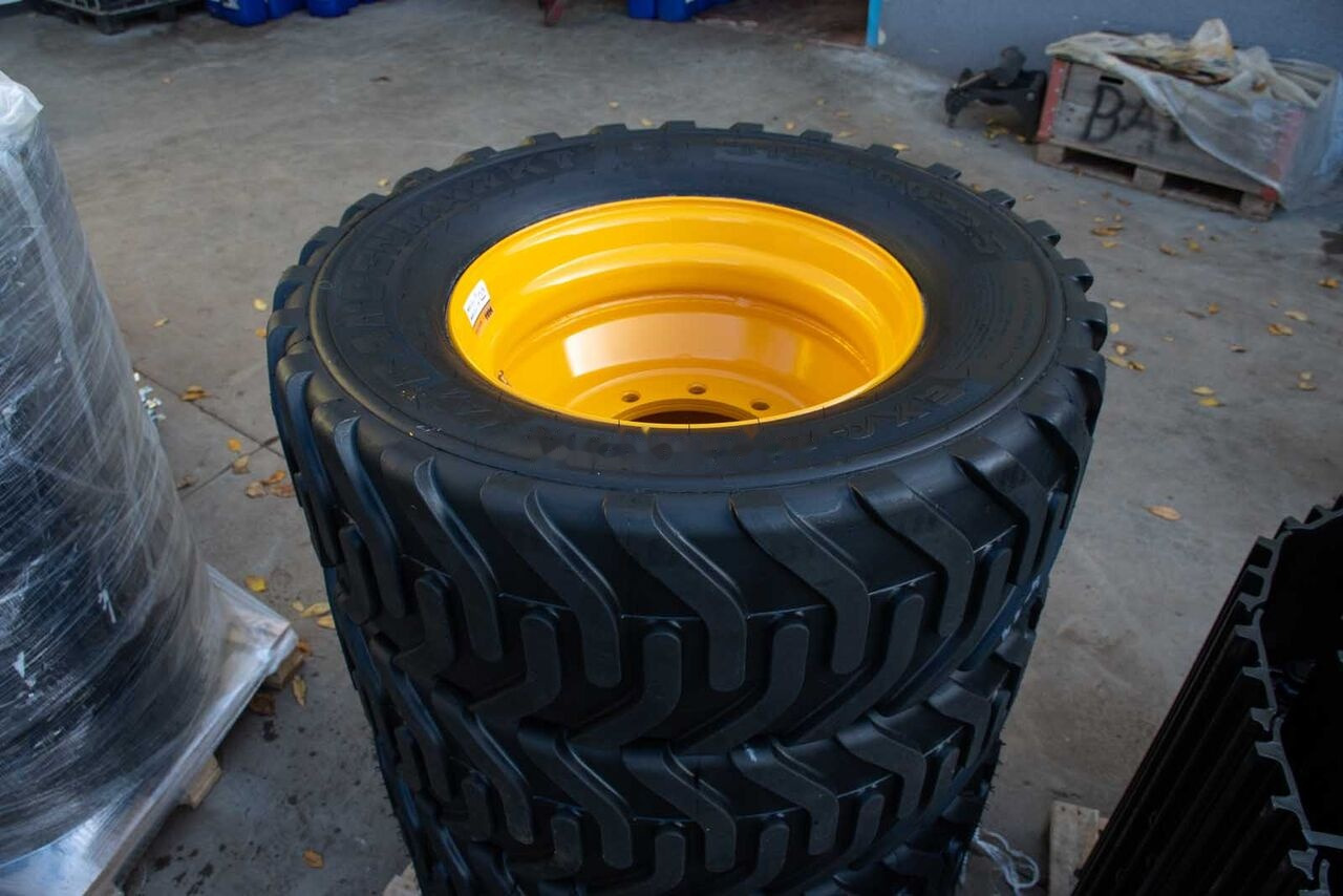 Bandenmarkt 315/70R22.5 - Komplettrad: das Bild 4 Bandenmarkt 315/70R22.5 - Komplettrad: das Bild 4