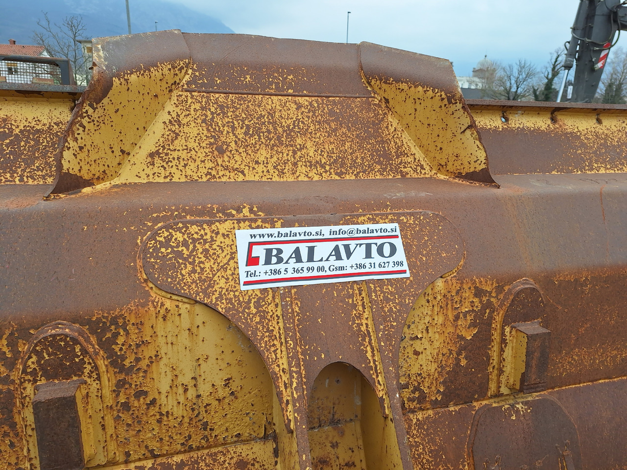 Caterpillar Loader bucket 3300 mm - Ladeschaufel: das Bild 4 Caterpillar Loader bucket 3300 mm - Ladeschaufel: das Bild 4