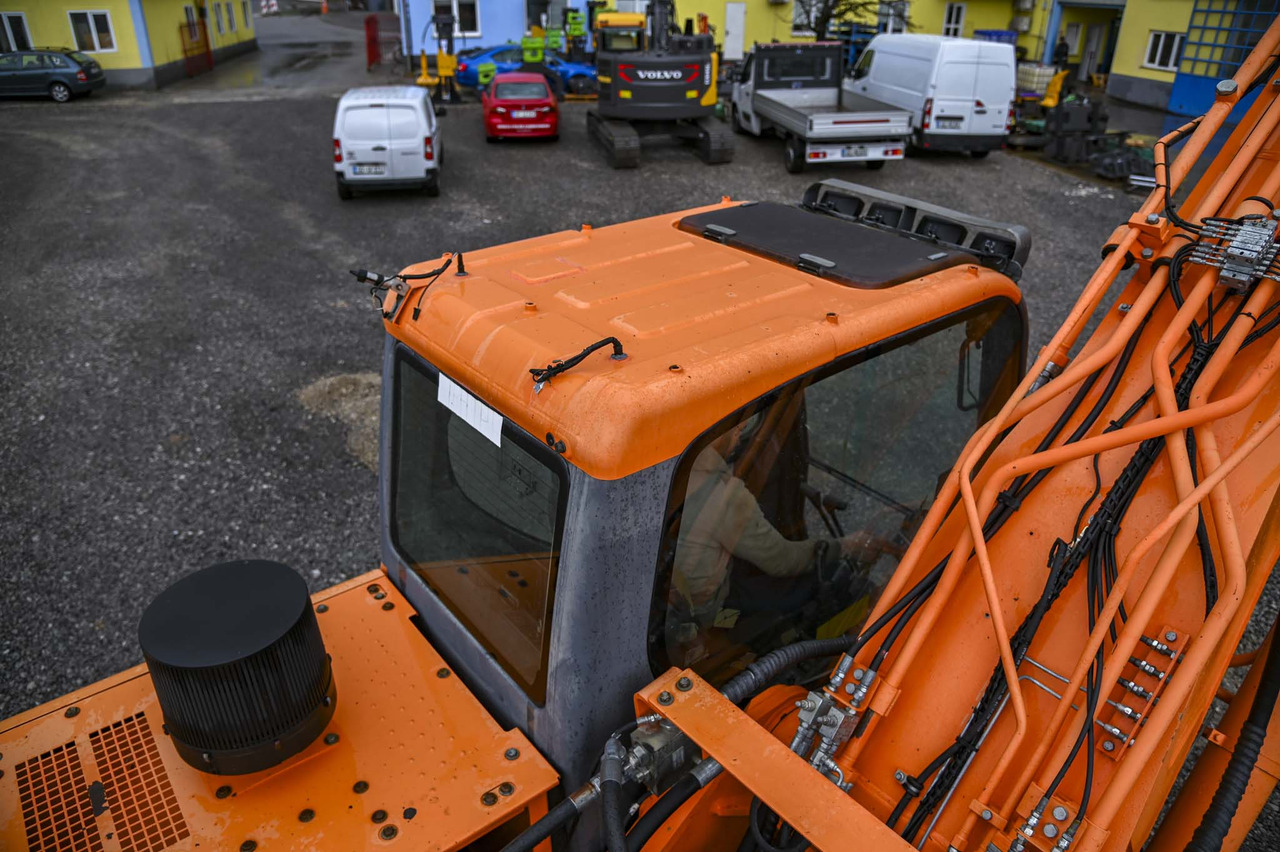Kettenbagger DOOSAN DX340LC: das Bild 44