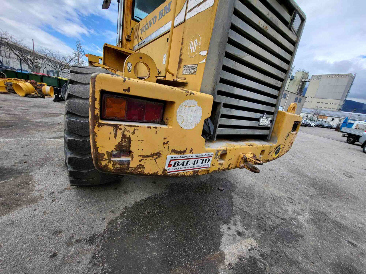 Volvo counterweight - Ersatzteile für Lader: das Bild 4 Volvo counterweight - Ersatzteile für Lader: das Bild 4