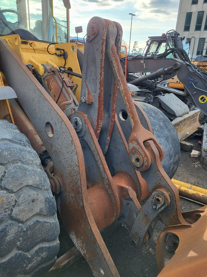 Volvo lifting framework - Ersatzteile für Lader: das Bild 3 Volvo lifting framework - Ersatzteile für Lader: das Bild 3