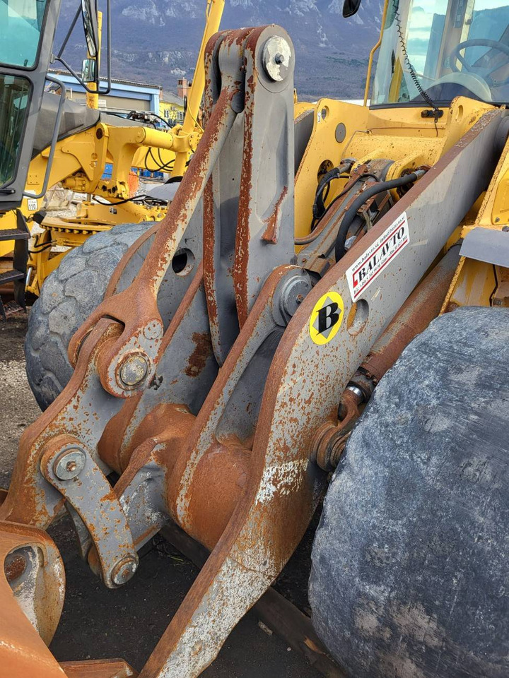 Volvo lifting framework - Ersatzteile für Lader: das Bild 1 Volvo lifting framework - Ersatzteile für Lader: das Bild 1