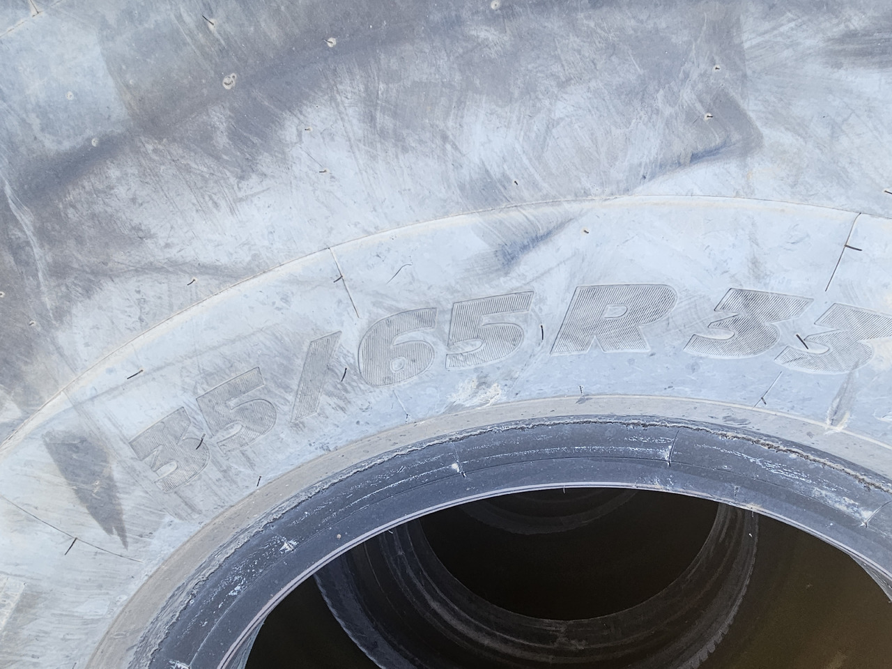 MICHELIN XMINE D2, 35/65R33 - Reifen für Radlader: das Bild 4 MICHELIN XMINE D2, 35/65R33 - Reifen für Radlader: das Bild 4