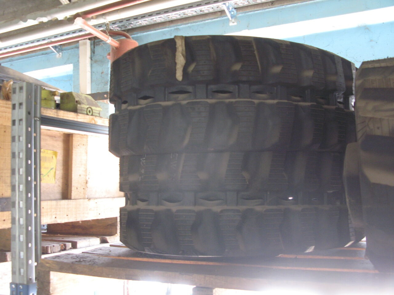 TAERYUK EW300X109X37 - Kette für Bagger: das Bild 1 TAERYUK EW300X109X37 - Kette für Bagger: das Bild 1