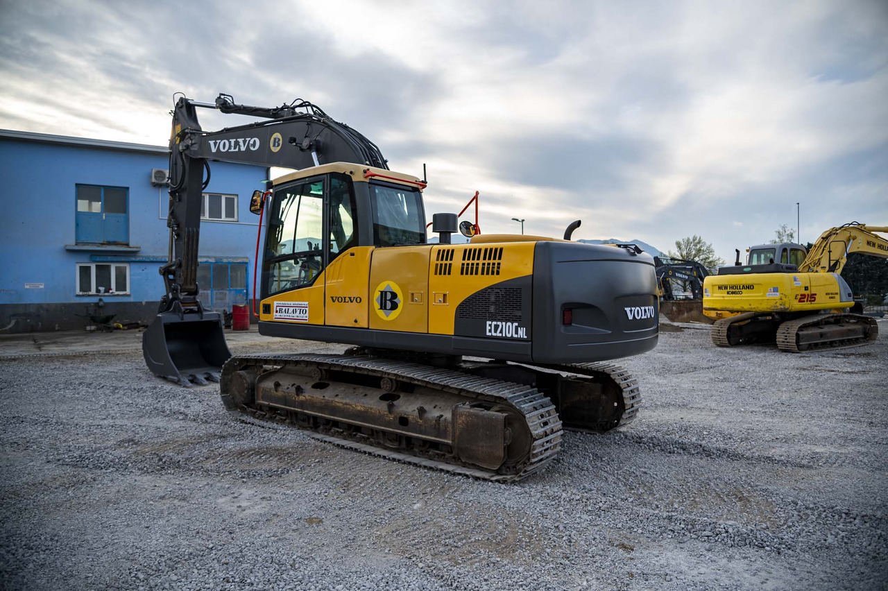 VOLVO EC210CNL - Kettenbagger: das Bild 4 VOLVO EC210CNL - Kettenbagger: das Bild 4