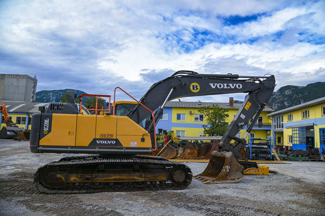 Kettenbagger VOLVO EC220EL: das Bild 11