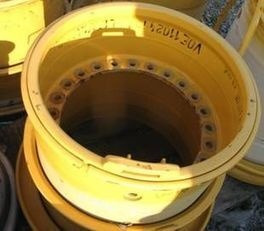 Volvo 25x22x3 wheel rim for tyres 26.5R25 - Felge: das Bild 1 Volvo 25x22x3 wheel rim for tyres 26.5R25 - Felge: das Bild 1