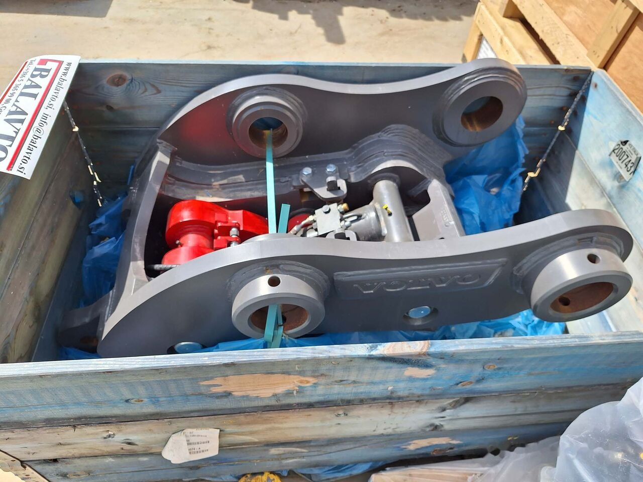 Volvo 8296852 Volvo EC350/380 - Schnellwechsler für Bagger: das Bild 2 Volvo 8296852 Volvo EC350/380 - Schnellwechsler für Bagger: das Bild 2