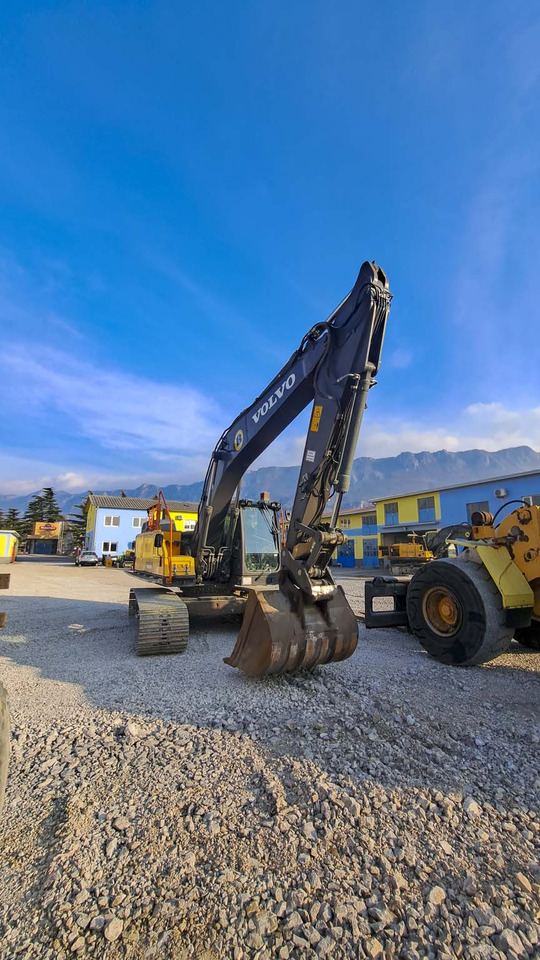 Volvo EC220EL - Kettenbagger: das Bild 4 Volvo EC220EL - Kettenbagger: das Bild 4