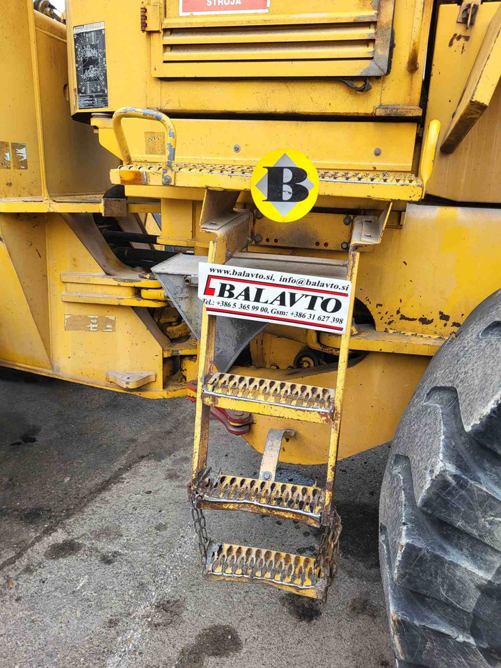 Volvo steps - Trittbrett für Lader: das Bild 3 Volvo steps - Trittbrett für Lader: das Bild 3