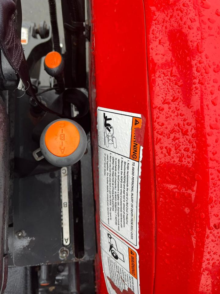 Kleintraktor Branson F50RN Traktor, Frontlader, wenig Stunden, Fronthydraulik: das Bild 6