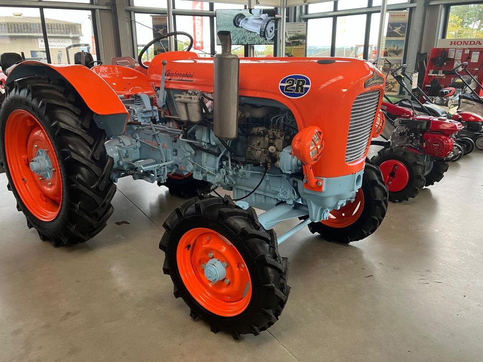 Lamborghini 2 R Typ FL3 Sammlerstück Oldtimer - Traktor: das Bild 2 Lamborghini 2 R Typ FL3 Sammlerstück Oldtimer - Traktor: das Bild 2