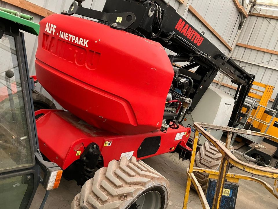 Manitou Arbeitsbühne 180 ATJ Unfallschaden Teleskopbühne - Gelenkarmbühne: das Bild 3 Manitou Arbeitsbühne 180 ATJ Unfallschaden Teleskopbühne - Gelenkarmbühne: das Bild 3