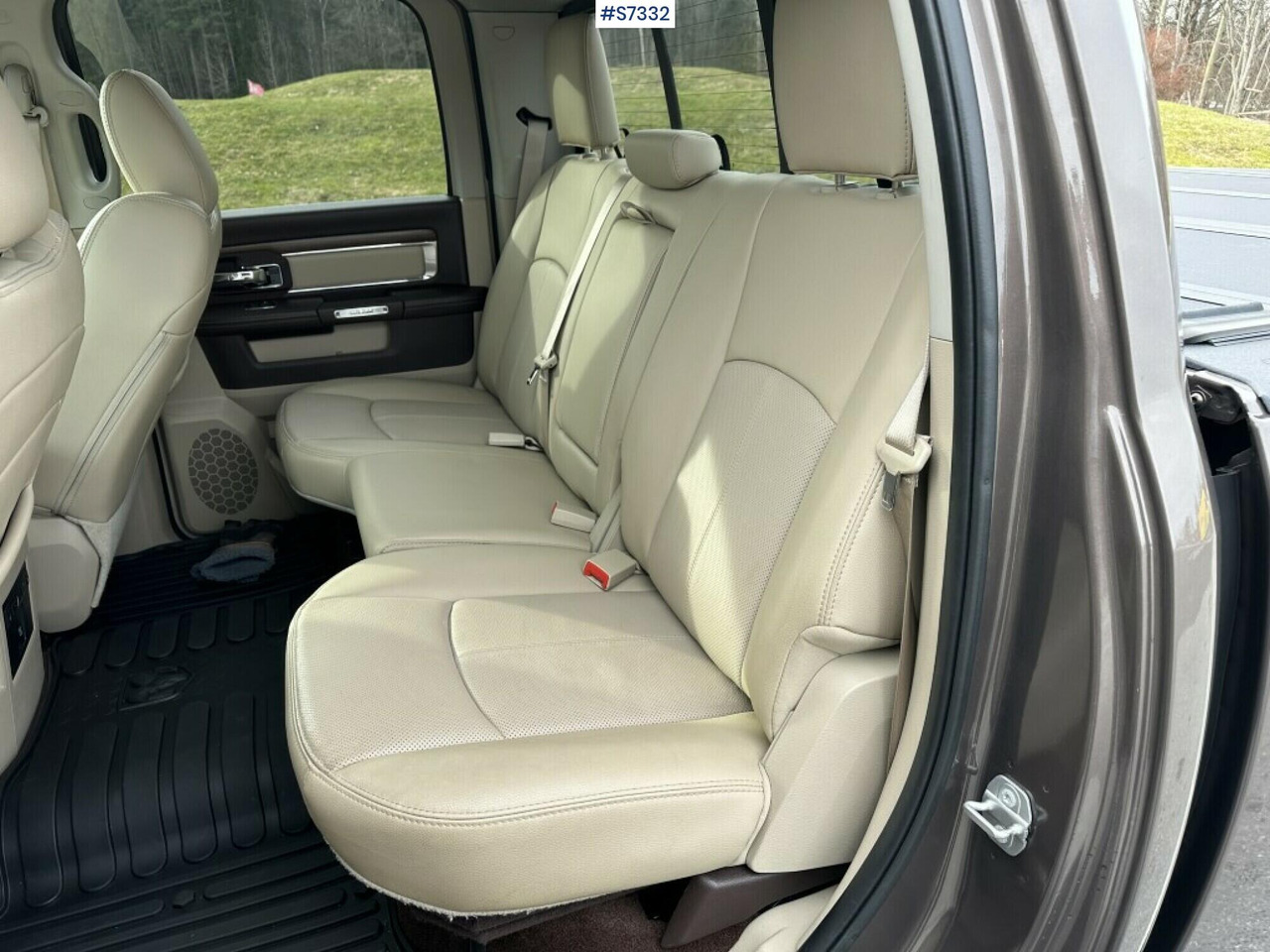 Dodge Ram 1500 Laramie, gasoline, serviced. - Pick-up: das Bild 5 Dodge Ram 1500 Laramie, gasoline, serviced. - Pick-up: das Bild 5