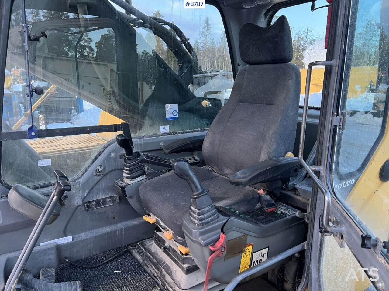 Excavator Volvo EC460 BLC - Kettenbagger: das Bild 5 Excavator Volvo EC460 BLC - Kettenbagger: das Bild 5