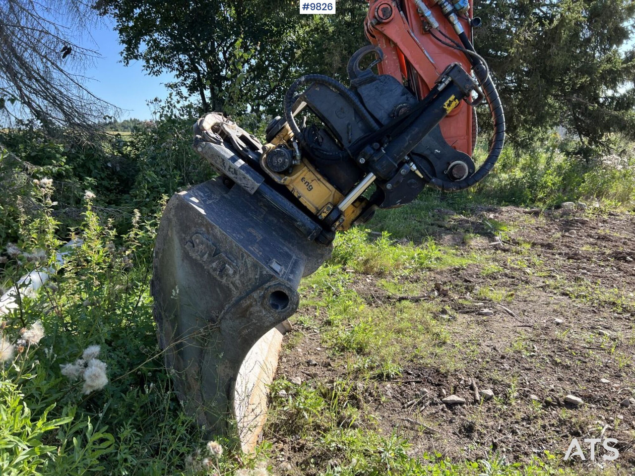 Hitachi ZX140 W-5B with rotor and planer bucket - Mobilbagger: das Bild 5 Hitachi ZX140 W-5B with rotor and planer bucket - Mobilbagger: das Bild 5