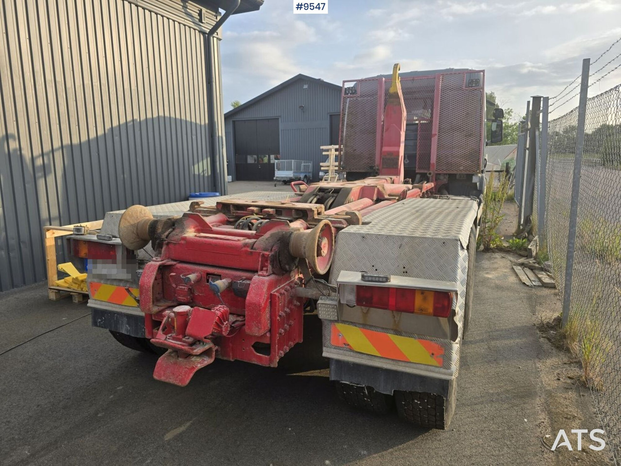 Hooklift Truck Scania P124 6x2 - Abrollkipper: das Bild 3 Hooklift Truck Scania P124 6x2 - Abrollkipper: das Bild 3