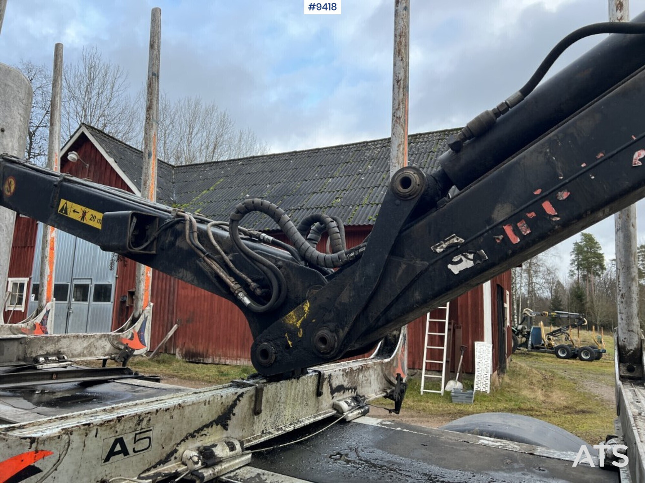Holztransporter, Autokran Jonsered 1088 S (2020) X-CAB: das Bild 11