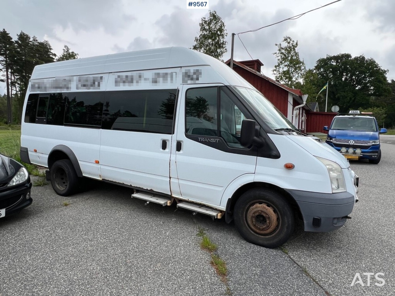 Minibus - 16-seater bus - Ford FCD6 Transit - Kleinbus, Personentransporter: das Bild 2 Minibus - 16-seater bus - Ford FCD6 Transit - Kleinbus, Personentransporter: das Bild 2