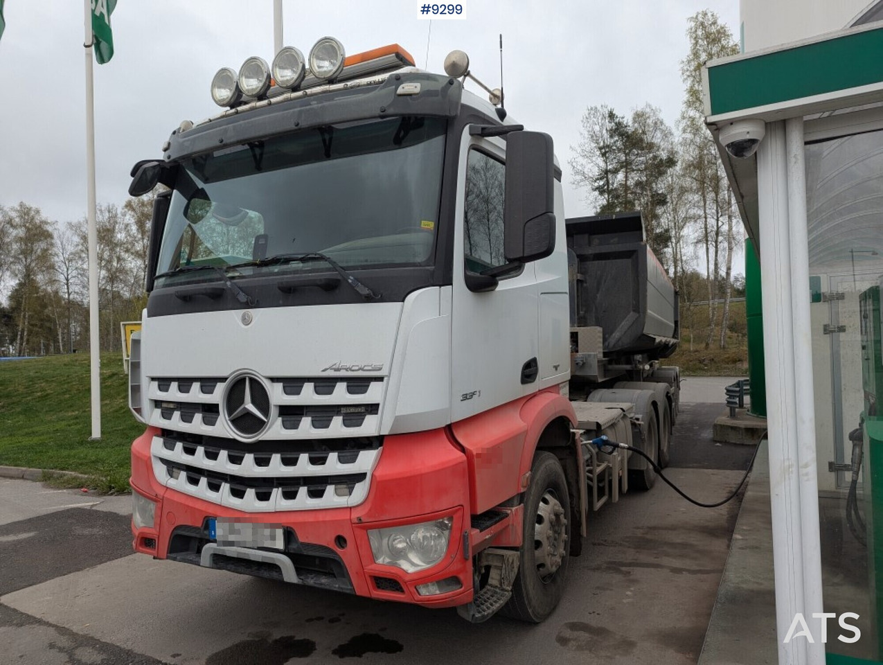 Tractor Unit Mercedes-Benz Arocs 3351 6x4 with tipper trailer - Sattelzugmaschine: das Bild 1 Tractor Unit Mercedes-Benz Arocs 3351 6x4 with tipper trailer - Sattelzugmaschine: das Bild 1