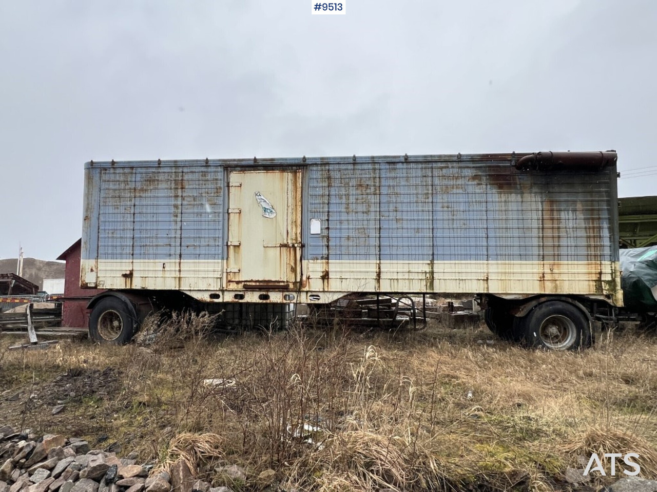 Trailer with electric generator - Stromgenerator: das Bild 2 Trailer with electric generator - Stromgenerator: das Bild 2
