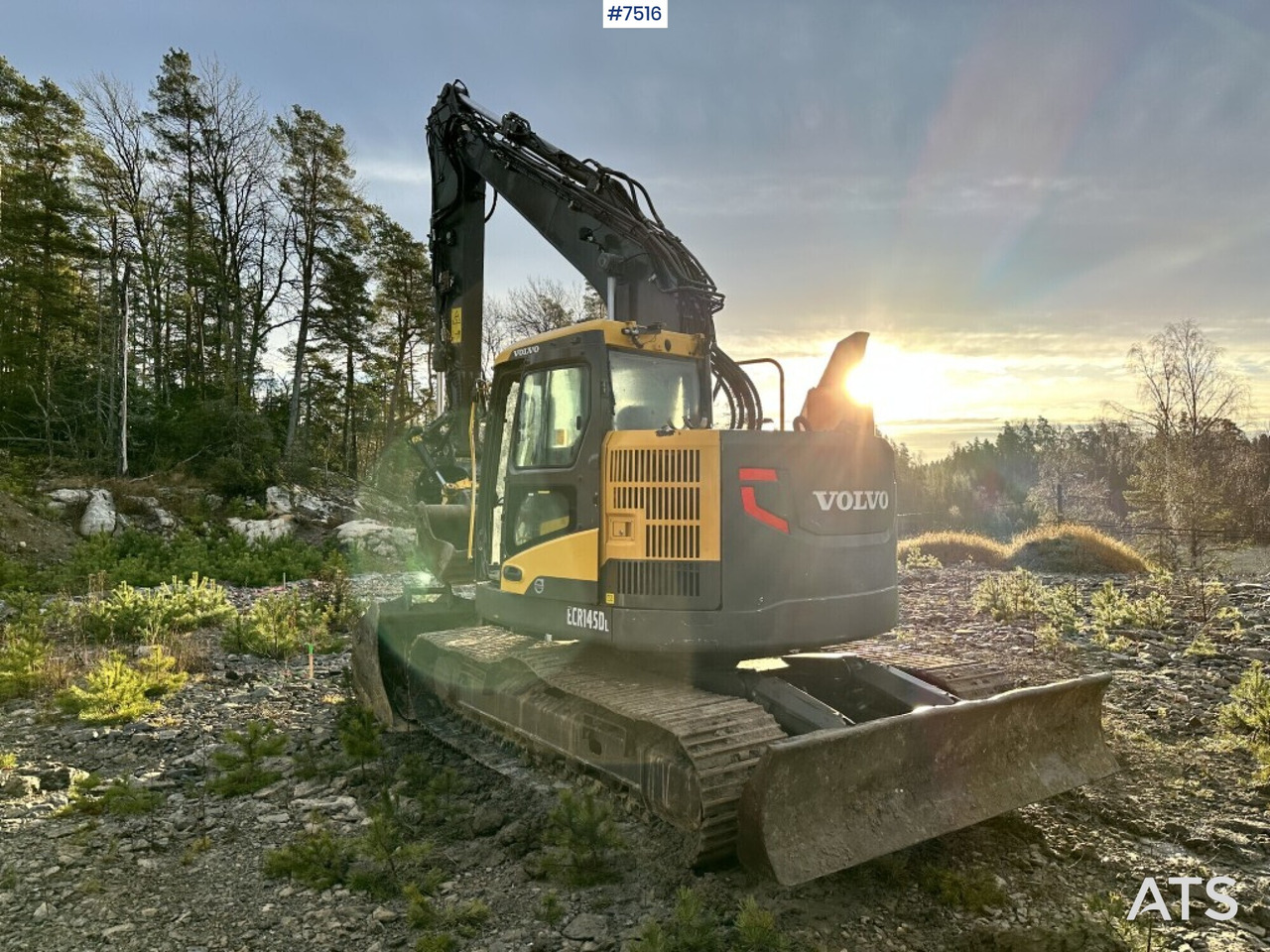 Volvo ECR145DL Crawler excavator with rotor and buckets - Kettenbagger: das Bild 5 Volvo ECR145DL Crawler excavator with rotor and buckets - Kettenbagger: das Bild 5