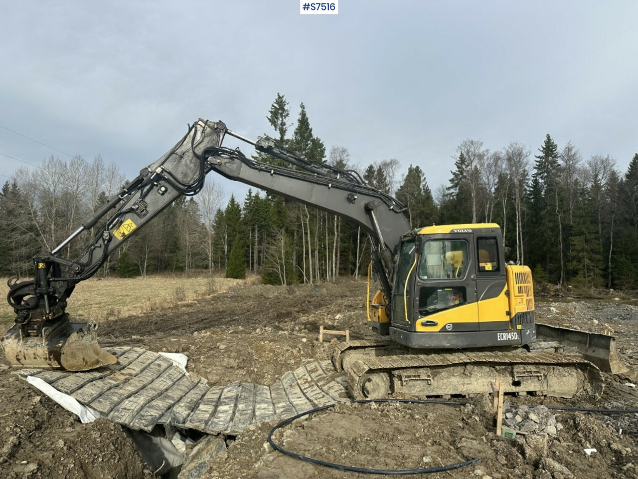 Volvo ECR145DL Crawler excavator with rotor and buckets - Kettenbagger: das Bild 2 Volvo ECR145DL Crawler excavator with rotor and buckets - Kettenbagger: das Bild 2