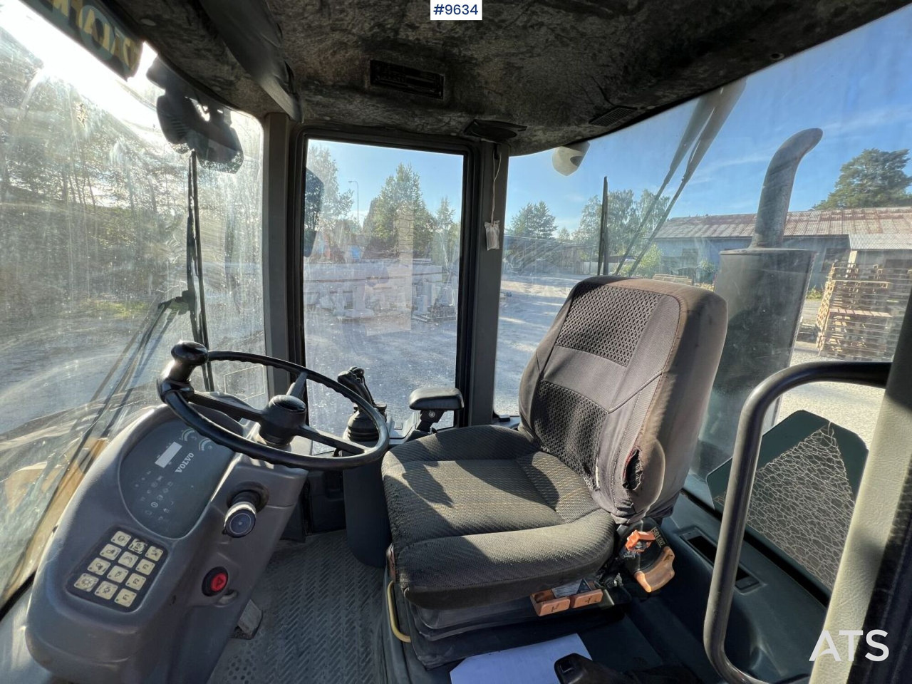 Volvo L30Z Wheel loader with multiple attachments - Radlader: das Bild 5 Volvo L30Z Wheel loader with multiple attachments - Radlader: das Bild 5