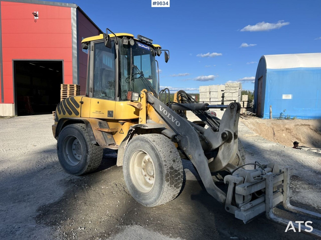 Volvo L30Z Wheel loader with multiple attachments - Radlader: das Bild 2 Volvo L30Z Wheel loader with multiple attachments - Radlader: das Bild 2