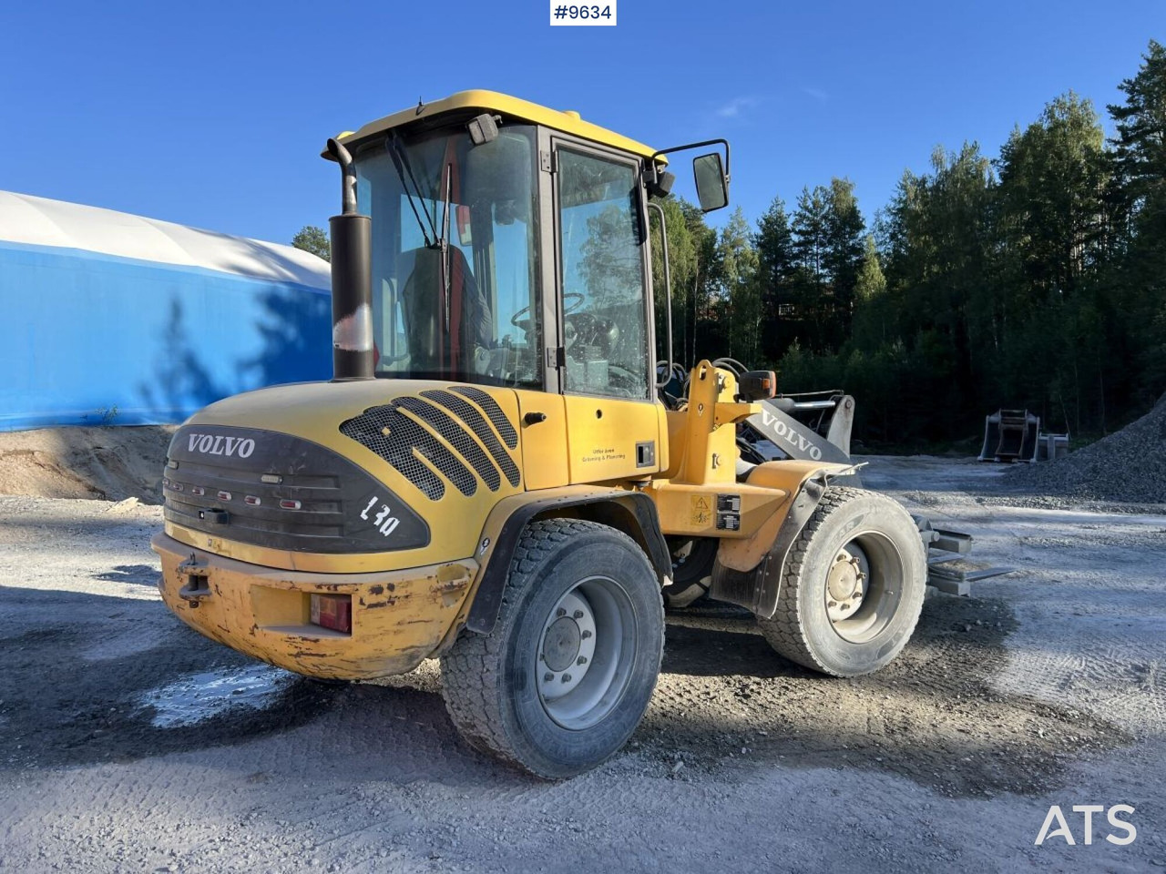 Volvo L30Z Wheel loader with multiple attachments - Radlader: das Bild 3 Volvo L30Z Wheel loader with multiple attachments - Radlader: das Bild 3