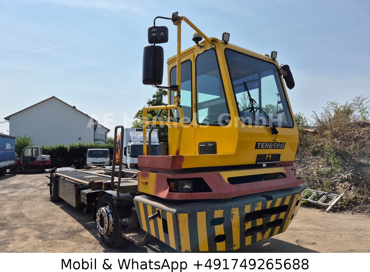 Terberg BC 182 4x2 Rangierfahrzeug *Klima - LKW: das Bild 1 Terberg BC 182 4x2 Rangierfahrzeug *Klima - LKW: das Bild 1